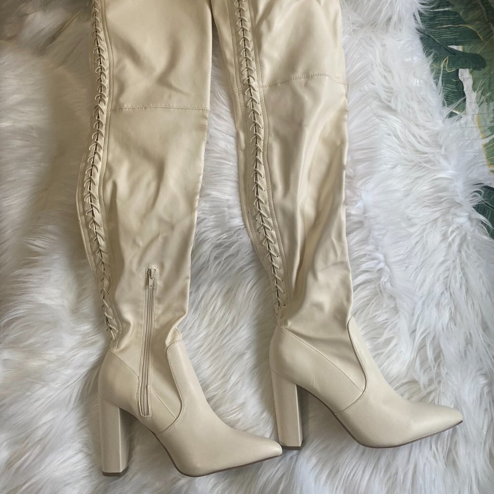 Tayson High Block Heel Boot Shoedazzle Size 10 Bo… - image 1